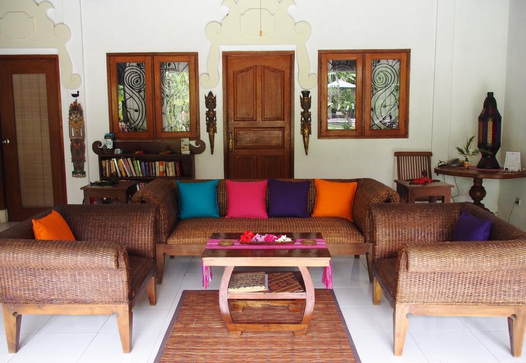 Villa Poppy Seminyak Exterior foto